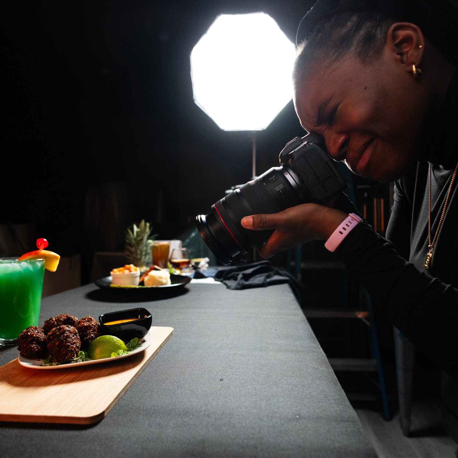 Food photography: Restaurant & food · Studio plates, behind the scenes